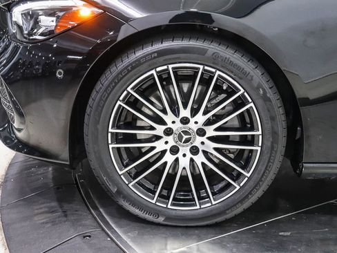Used 2023 Mercedes-Benz C 300 Sedan image 9