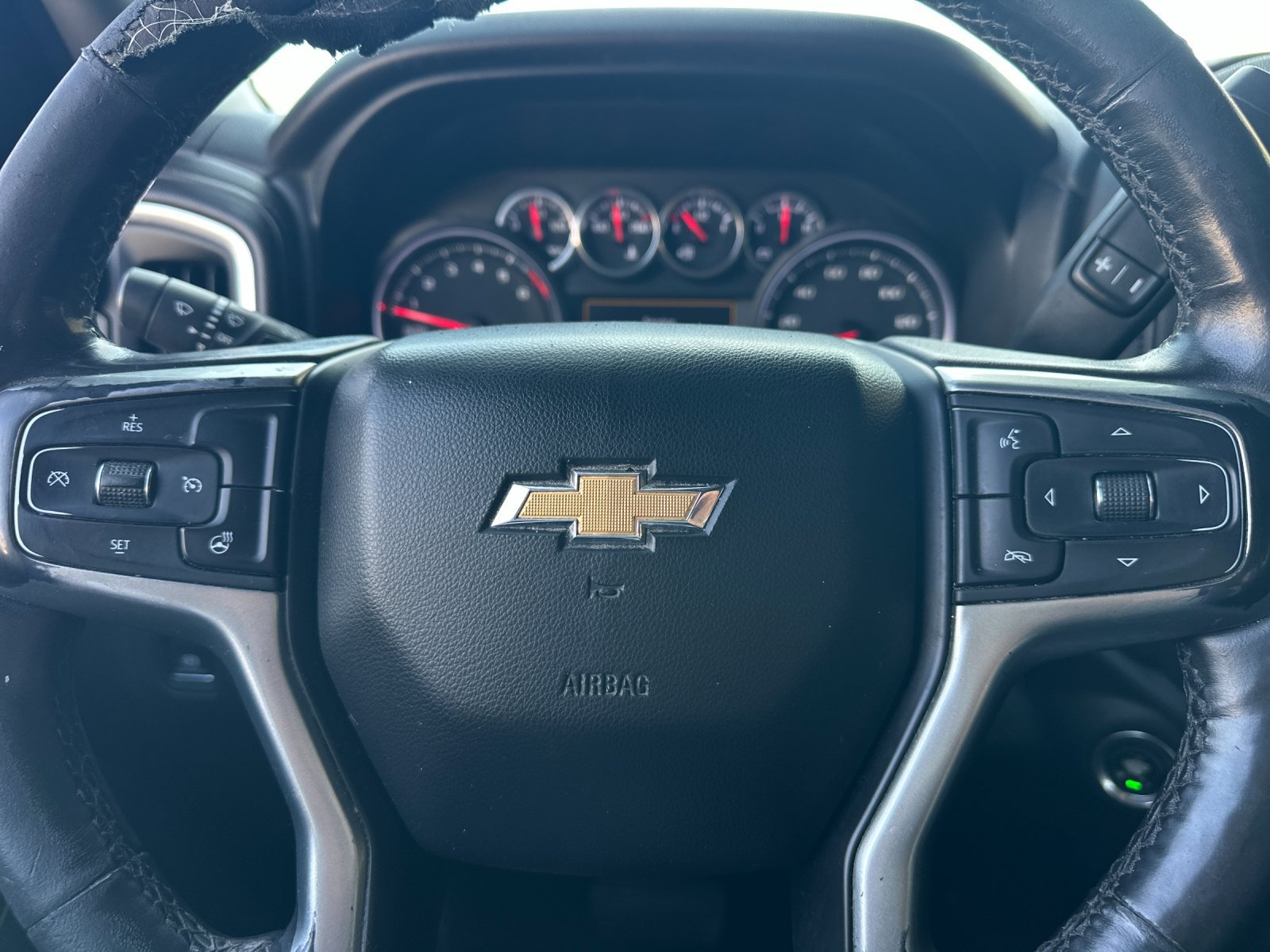 Used 2020 Chevrolet Silverado 1500 LT w/ All-Star Edition RWD image 21