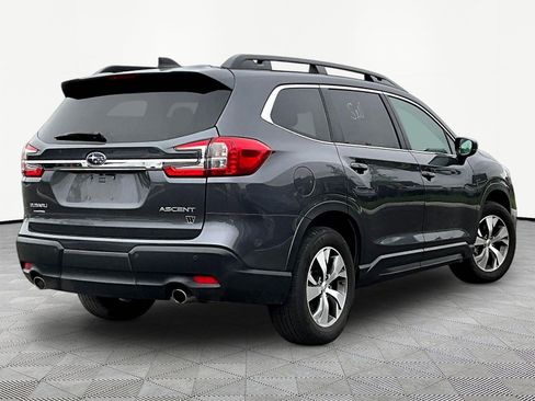 Used 2025 Subaru Ascent Premium AWD/4WD image 13