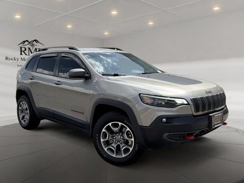 Used 2021 Jeep Cherokee Trailhawk AWD/4WD image 1