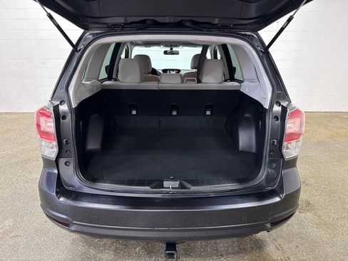 Used 2017 Subaru Forester 2.5i Premium w/ All-Weather Package image 22