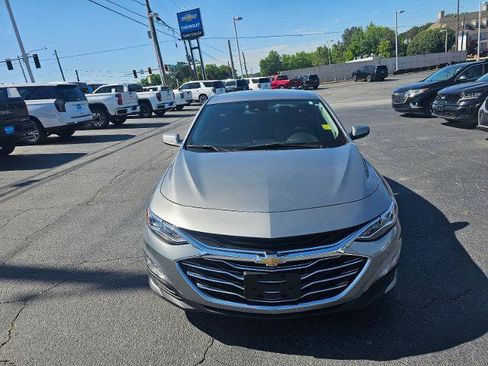 Used 2024 Chevrolet Malibu LT FWD image 30