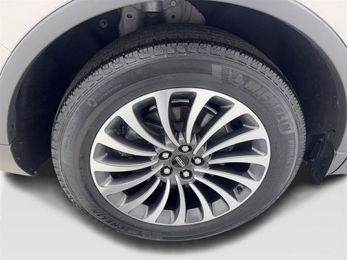 Used 2022 Lincoln Aviator Reserve w/ Equipment Group 201A image 88