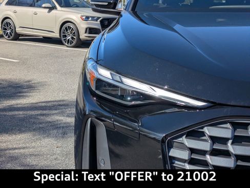 Certified 2025 Audi Q5 Premium w/ Convenience Package image 10