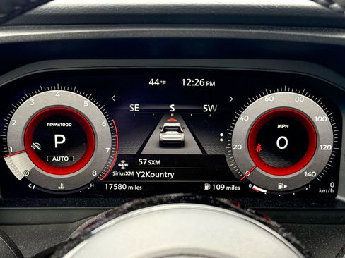 Used 2024 Nissan Rogue SL w/ SL Premium Package image 25