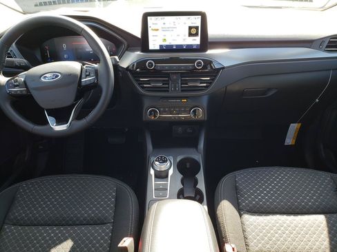 New 2026 Ford Escape Active w/ Cold Weather Package AWD/4WD image 8