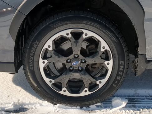 Used 2021 Subaru Crosstrek 2.0i AWD/4WD image 14