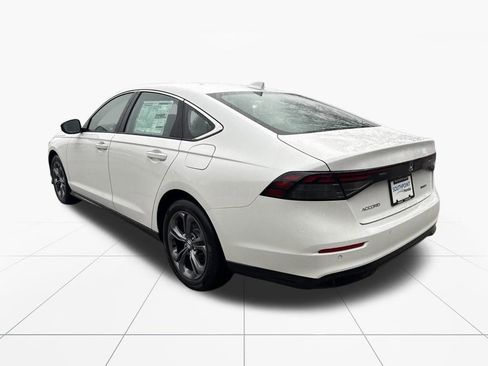 New 2026 Honda Accord EX-L image 6