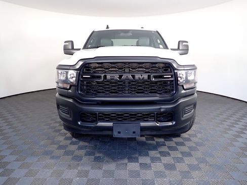 Used 2023 RAM 2500 Tradesman AWD/4WD image 9