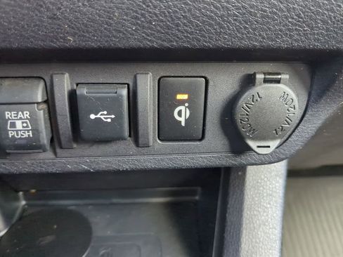 Used 2023 Toyota Tacoma TRD Off-Road image 28