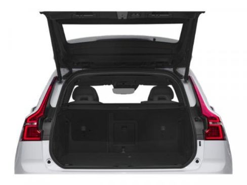 Used 2019 Volvo XC60 T6 Momentum w/ Premium Package image 12