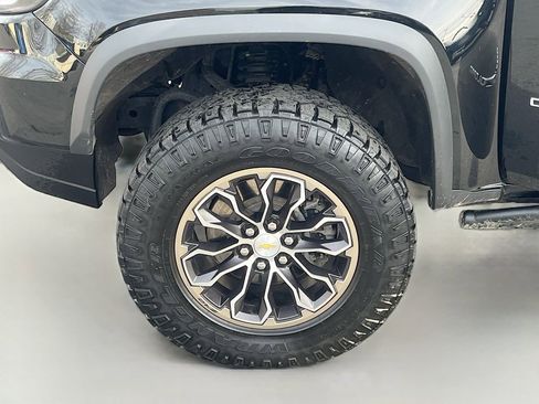 Used 2021 Chevrolet Colorado ZR2 AWD/4WD image 31