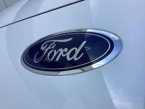 Used 2022 Ford Escape SE w/ Convenience Package image 4