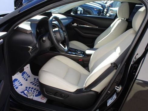 Certified 2025 MAZDA CX-30 AWD 2.5 S w/ Premium Package image 32