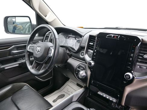 Used 2022 RAM 1500 Laramie AWD/4WD image 14