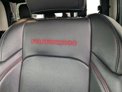 Used 2020 Jeep Gladiator Rubicon image 19