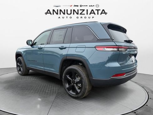 New 2026 Jeep Grand Cherokee Limited image 3