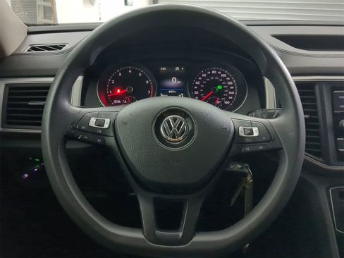 Used 2018 Volkswagen Atlas S image 21