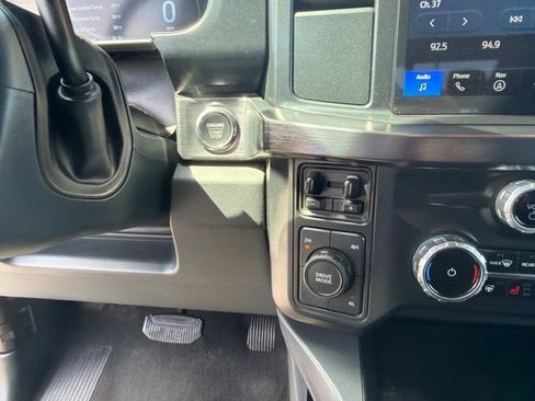 Used 2024 Ford F250 Lariat AWD/4WD image 24