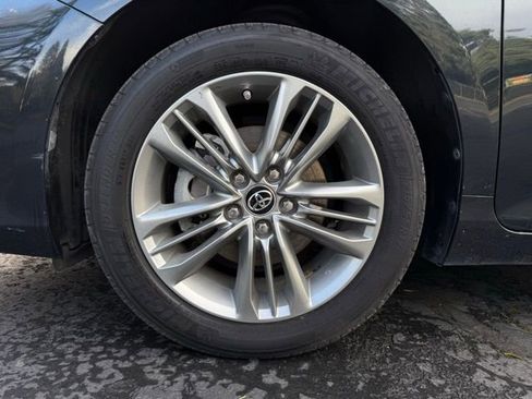 Used 2015 Toyota Camry SE image 31