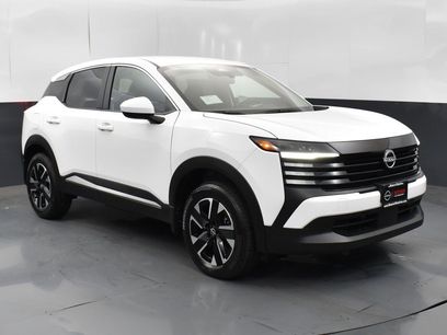 New 2025 Nissan Kicks SV