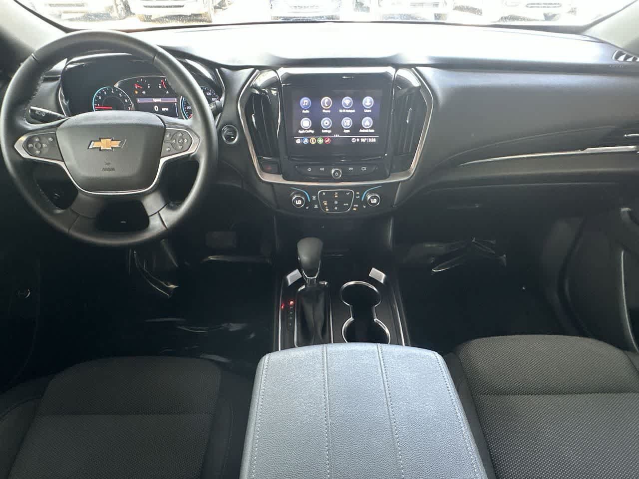 Used 2023 Chevrolet Traverse LT FWD image 24