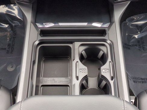 New 2026 Ford F250 Lariat w/ FX4 Off-Road Package image 19