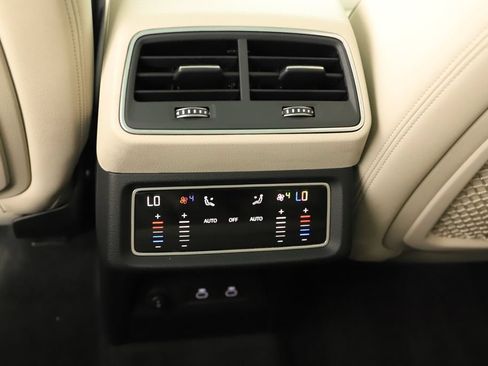 Certified 2024 Audi Q8 e-tron Premium AWD/4WD image 22