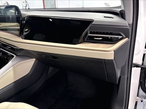 Certified 2025 Audi Q5 Premium AWD/4WD image 17