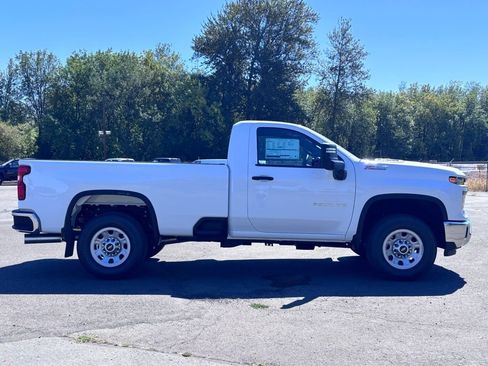 New 2025 Chevrolet Silverado 3500 W/T image 16