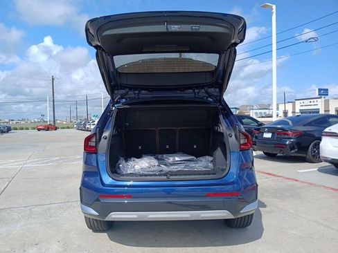 New 2025 BMW X1 xDrive28i w/ Technology Package image 9