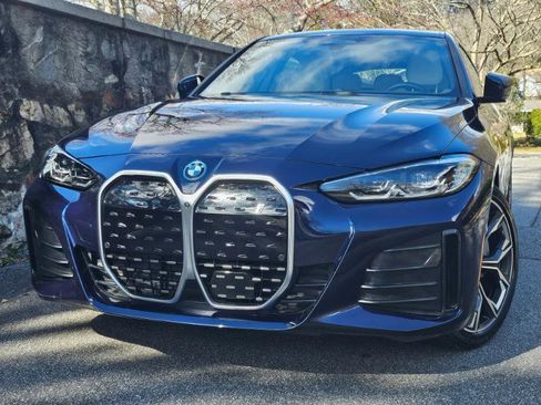 Used 2024 BMW i4 eDrive40 w/ M Sport Package image 86