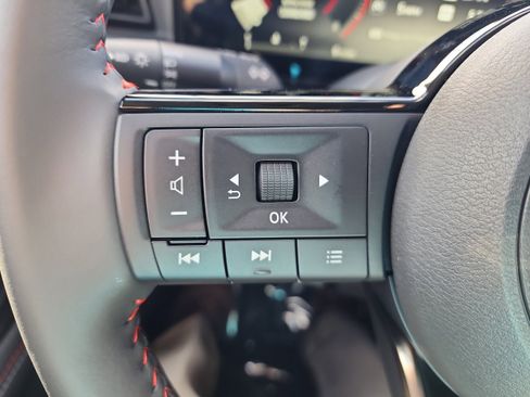 New 2026 Nissan Kicks SR w/ Cold Weather Package image 18