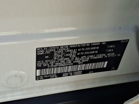 Used 2021 Toyota RAV4 XSE AWD/4WD image 30