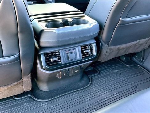 Used 2023 Ford F150 Raptor AWD/4WD image 11