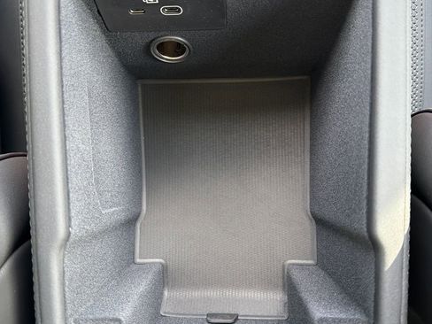 New 2026 Volvo XC90 B5 Core w/ Protection Package Premier image 54