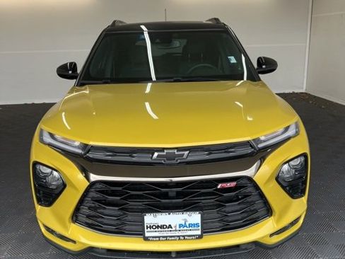 Used 2023 Chevrolet TrailBlazer RS w/ Sun and Liftgate Package image 4
