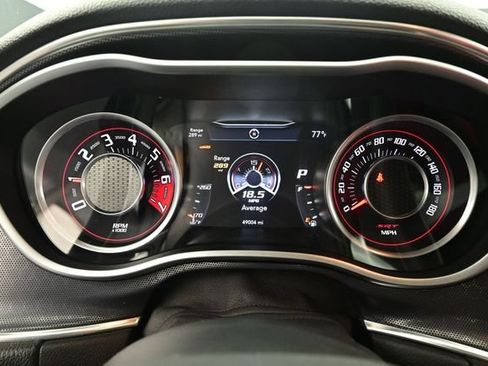Used 2015 Dodge Challenger SRT w/ Technology Group RWD image 10