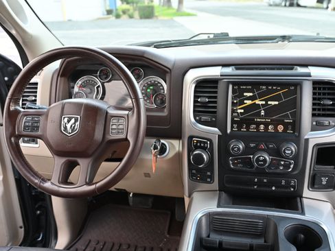 Used 2017 RAM 1500 Big Horn AWD/4WD image 15