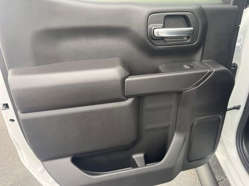 New 2026 Chevrolet Silverado 1500 Custom image 19