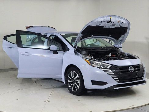 New 2025 Nissan Versa SV w/ Trunk Package image 9