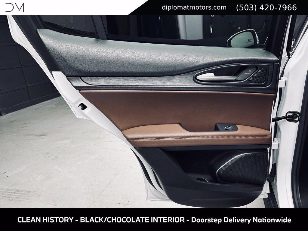 Used 2019 Alfa Romeo Stelvio RWD image 27