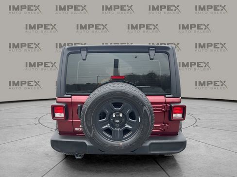 Used 2021 Jeep Wrangler Sport image 4