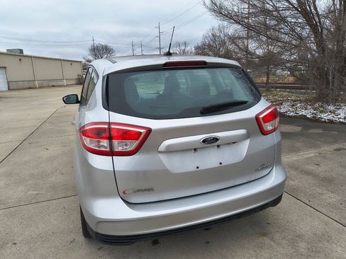 Used 2018 Ford C-MAX SE w/ Cold Weather Package FWD image 2