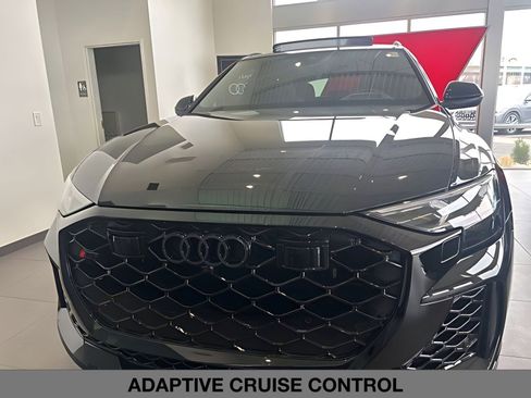 New 2026 Audi RS Q8 performance image 2