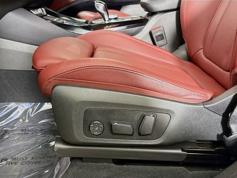 Used 2024 BMW X3 M40i w/ Premium Package image 20