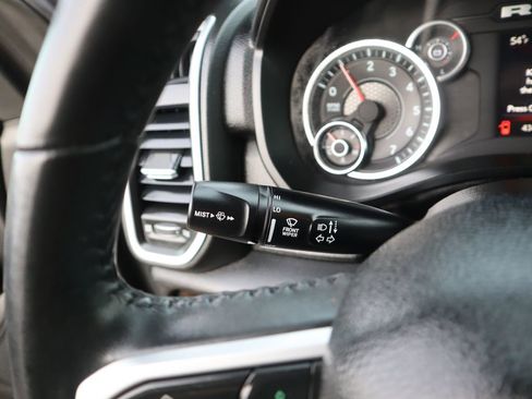 Used 2023 RAM 1500 Big Horn image 32