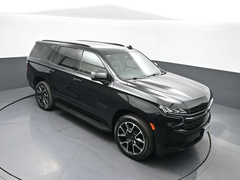 Used 2022 Chevrolet Tahoe RST w/ Luxury Package AWD/4WD image 39