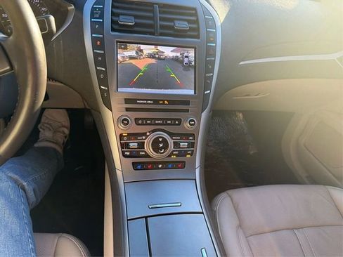 Used 2019 Lincoln MKZ Reserve image 14