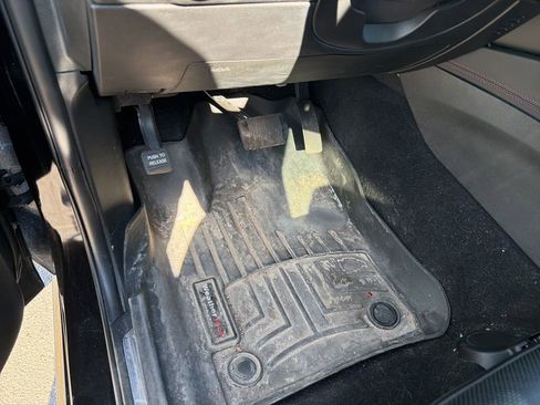 Used 2023 Dodge Durango R/T image 12